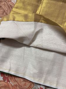 Girls&#39; Traditional Pattu Pavadai Set