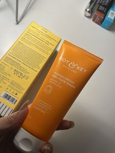 Dot &amp; Key Skincare Set