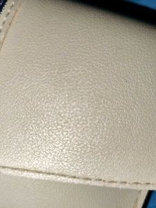 This Product Quality Is Very Good For College