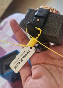 Daniel Klien men watch (New)