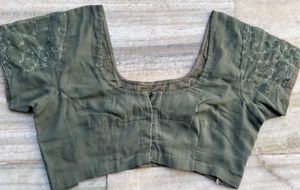 Dec Sale 🔥Traditional  Saree With Blouse