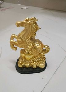 Golden Horse Showpiece