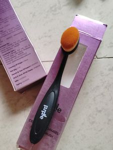 Purplle Delightful Damsel Compact Brush