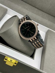 MICHAEL KORS PREMIUM QUALITY LADIES WATCH AT SALE