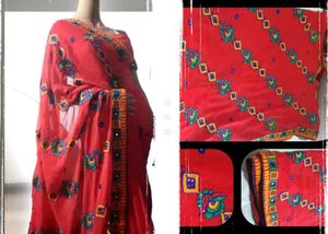 Hottest & Beautiful Saree With Blouse ♥️
