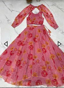 🌹Stiched Floral Lehenga With Beautiful Sleeves🌹