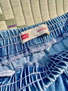 Levi&#39;s Denim Joggers