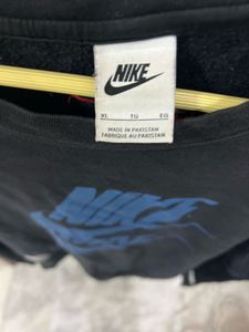 Nike Graphic Sweatshirt
