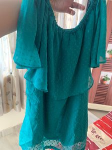 AND Women Green Top