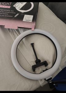 Tygot LED RingLight with Tripod Stand (Almost New)