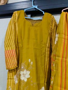 muslin kurti pant set