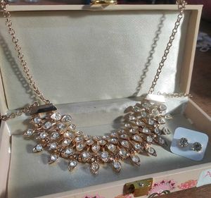 Traditional Necklace &amp; Earings Set