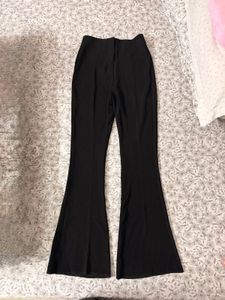 New Flared Leg Trousers 🖤