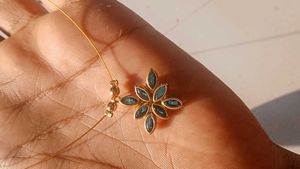 Peacock Blue Flower Pendant Necklace