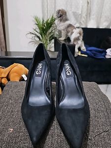Mango Pointed-TOE SATIN FINISH STILETTO HEEL PUPMP