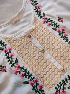 Floral Embroidered White Kurti