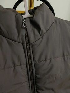 Sleeveless Puffer Jacket