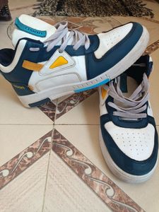 Asian Men Sneakers.