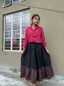 Black Skirt