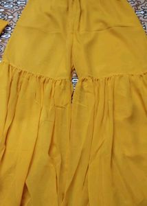 Xomantic Fashion Women Kurta Sharara Set