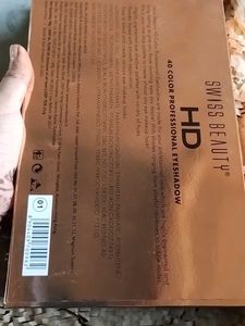 Swiss Beauty Eyeshadow Palette