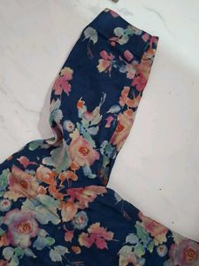 Floral Embroidered Kurta