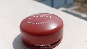 Insight Lip Butter