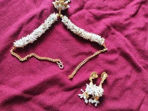 Moti Necklace With Earings