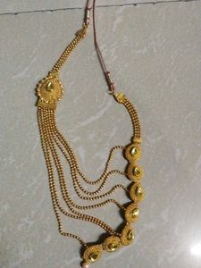 Elegant Gold Necklace