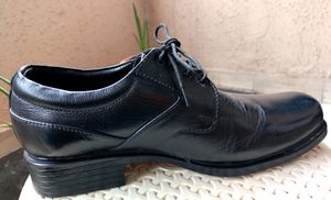 Pure Leather Size 6 Black Shoes