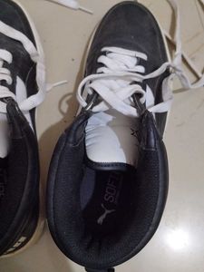 Puma High-Top Sneakers