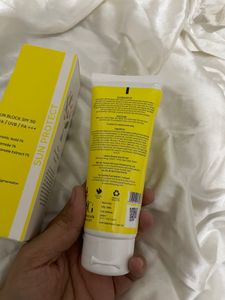 Dr. Geetika Sunscreen