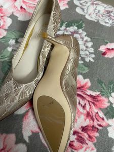 Stradivarius Red Pointed Heels
