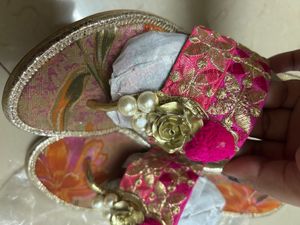 Embroidered Ethnic Sandals