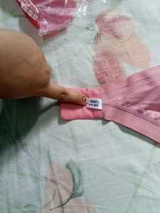 Primium Quality Full Coverage Bra 34 Size
