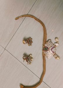 Beautiful jewellery set