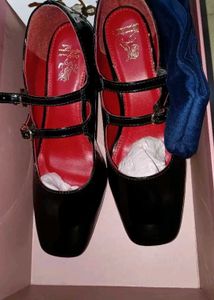 ( Mary Janes ) THEATER Kelly Shoes