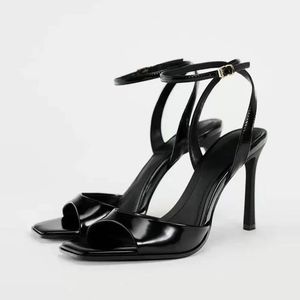 ✨ ZARA Glossy Black Strappy Heels 👠