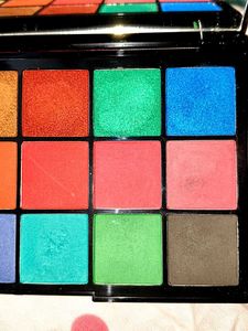 Makeup Revolution London Eyeshadow Palette