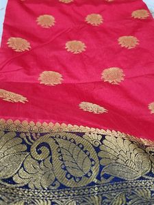 Red Saree With Crep Silk Material