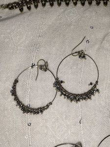 oxidised 4 earring ,with necklace and ring