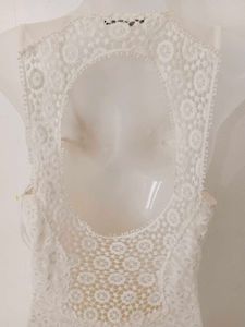 BEAUTIFUL WHITE DRESS
