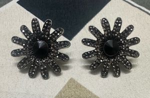 Sparkling Flower Earrings