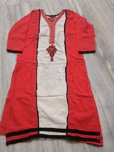 Elegant Red Embroidered Kurta
