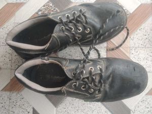 SafeKraft Safety Shoes