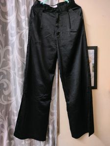 Jet black side slit pant