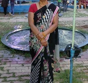 Floral Black Saree With Blouse