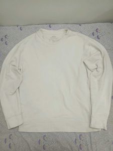 Simple White Sweatshirt