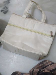 Floral Embroidered Handbag