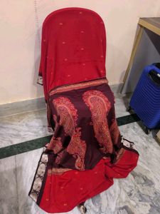 Blood Red Saree With Mehendi Design